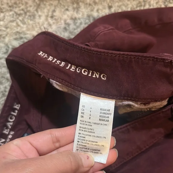 American Eagle Maroon Skinny Jeans - Picture 4 of 6